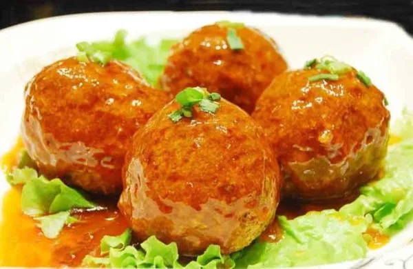 Four Meatballs