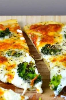 White Broccoli Pizza